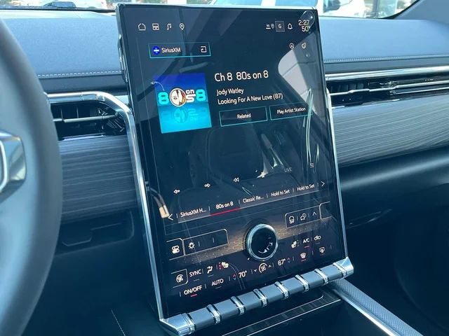 Nuevos GMC SIERRA EV at Matthews in Liberty Buick GMC