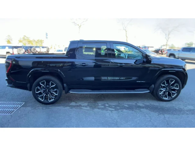 Nuevos GMC SIERRA EV at Matthews in Liberty Buick GMC