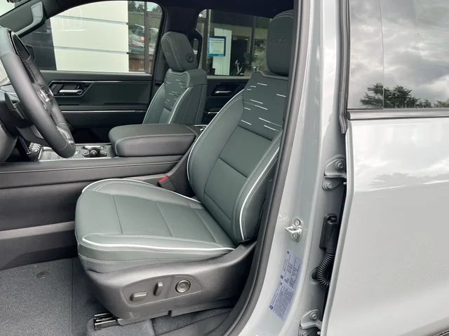 Nuevos GMC SIERRA EV at Matthews in Liberty Buick GMC