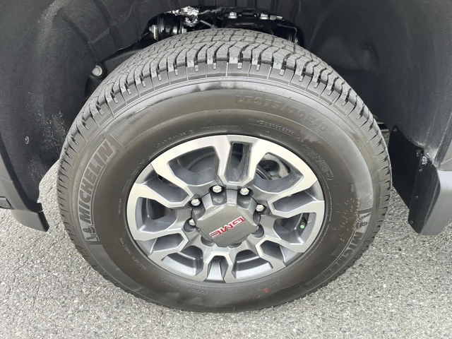 Nuevos GMC SIERRA 2500 HD at Matthews in Liberty Buick GMC