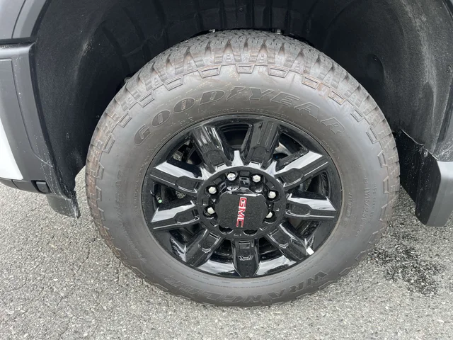Nuevos GMC SIERRA 2500 HD at Matthews in Liberty Buick GMC