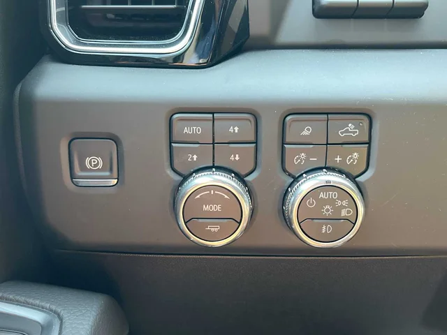 Nuevos GMC SIERRA 2500 HD at Matthews in Liberty Buick GMC
