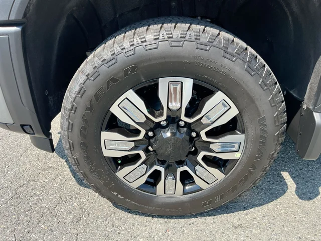Nuevos GMC SIERRA 2500 HD at Matthews in Liberty Buick GMC