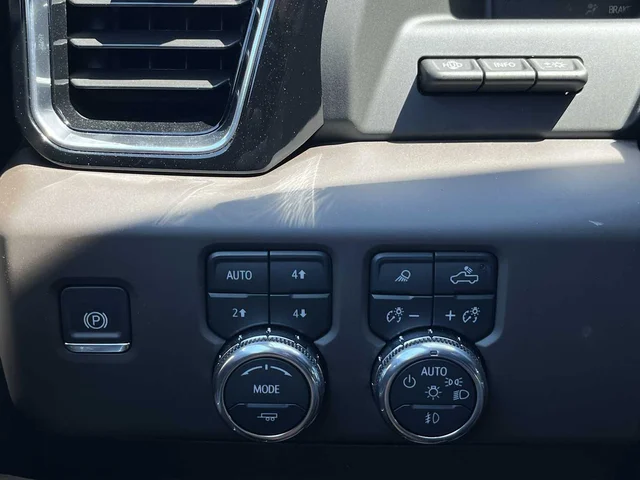 Nuevos GMC SIERRA 2500 HD at Matthews in Liberty Buick GMC