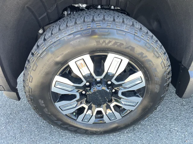 Nuevos GMC SIERRA 2500 HD at Matthews in Liberty Buick GMC