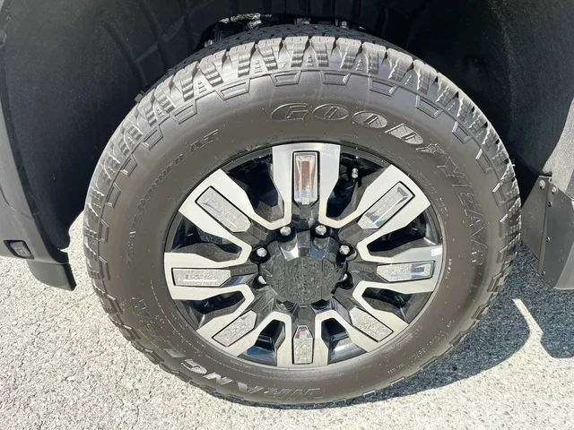 Nuevos GMC SIERRA 2500 HD at Matthews in Liberty Buick GMC