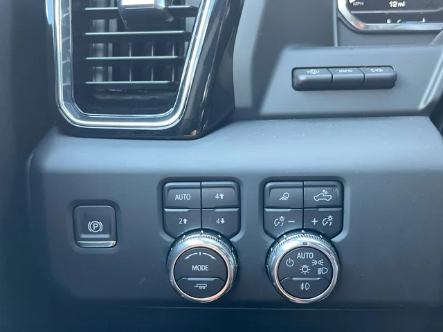 Nuevos GMC SIERRA 2500 HD at Matthews in Liberty Buick GMC