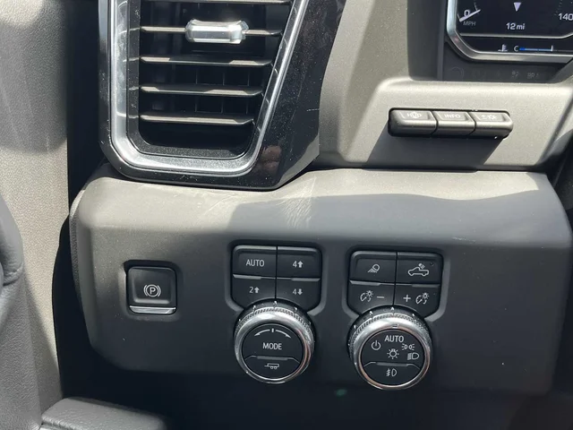 Nuevos GMC SIERRA 2500 HD at Matthews in Liberty Buick GMC