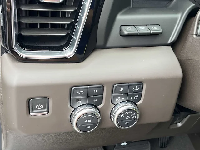Nuevos GMC SIERRA 3500 HD at Matthews in Liberty Buick GMC