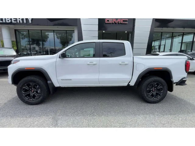 Nuevos GMC CANYON at Matthews in Liberty Buick GMC
