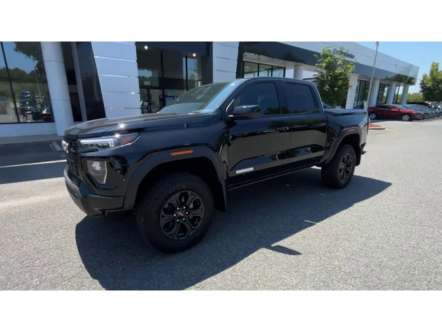 Nuevos GMC CANYON at Matthews in Liberty Buick GMC