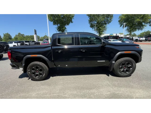 Nuevos GMC CANYON at Matthews in Liberty Buick GMC