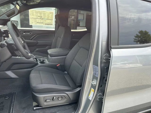 Nuevos GMC CANYON at Matthews in Liberty Buick GMC