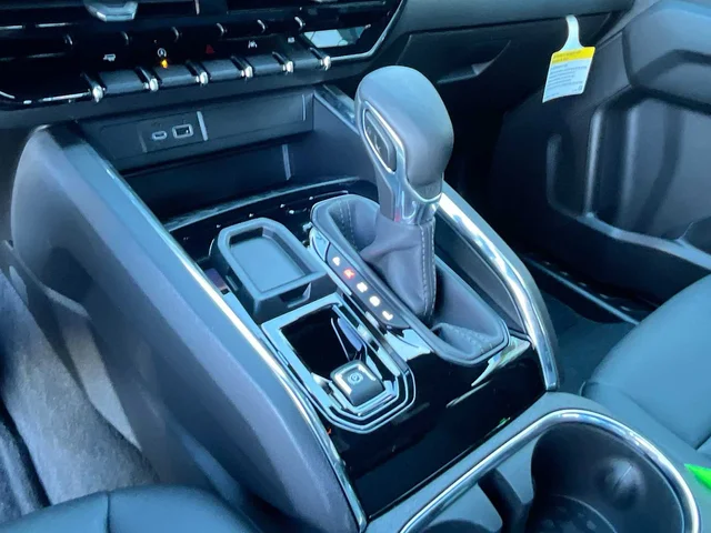 Nuevos GMC CANYON at Matthews in Liberty Buick GMC
