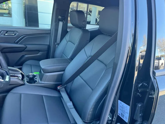Nuevos GMC CANYON at Matthews in Liberty Buick GMC