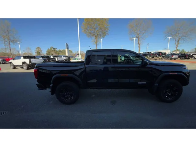 Nuevos GMC CANYON at Matthews in Liberty Buick GMC