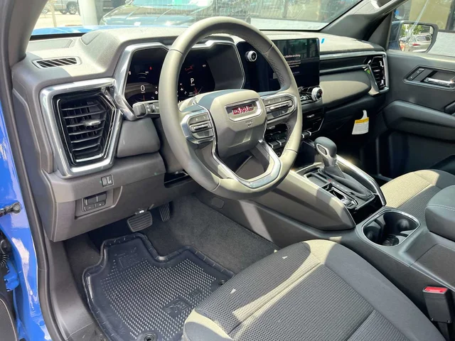 Nuevos GMC CANYON at Matthews in Liberty Buick GMC