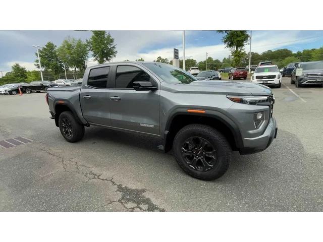 Nuevos GMC CANYON at Matthews in Liberty Buick GMC
