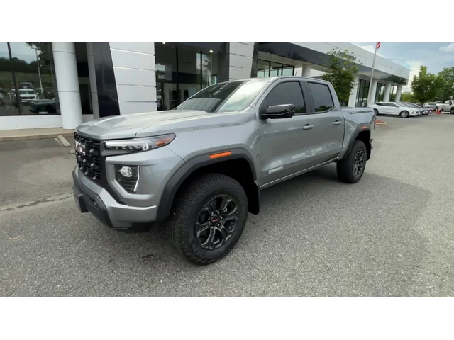 Nuevos GMC CANYON at Matthews in Liberty Buick GMC
