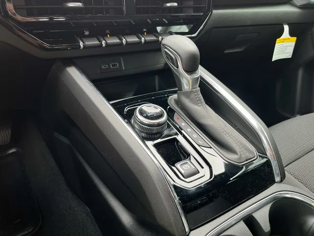 Nuevos GMC CANYON at Matthews in Liberty Buick GMC