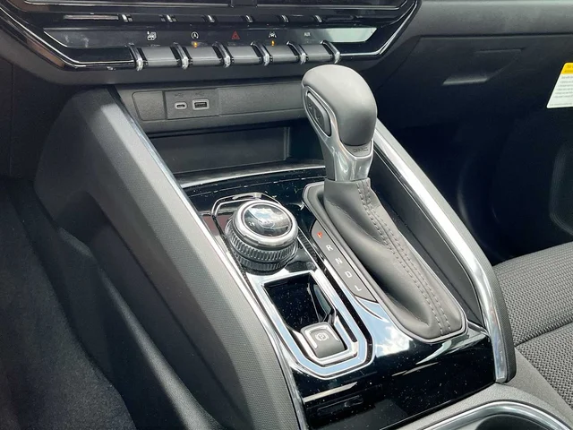 Nuevos GMC CANYON at Matthews in Liberty Buick GMC