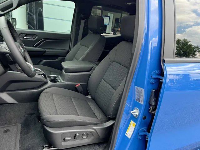 Nuevos GMC CANYON at Matthews in Liberty Buick GMC