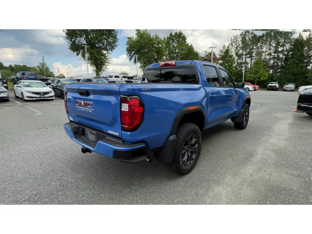 Nuevos GMC CANYON at Matthews in Liberty Buick GMC