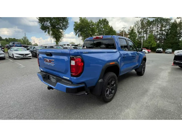 Nuevos GMC CANYON at Matthews in Liberty Buick GMC