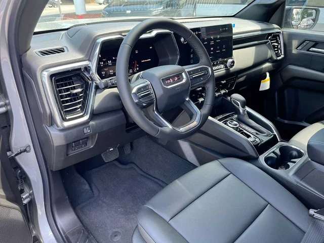 Nuevos GMC CANYON at Matthews in Liberty Buick GMC