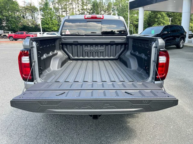 Nuevos GMC CANYON at Matthews in Liberty Buick GMC