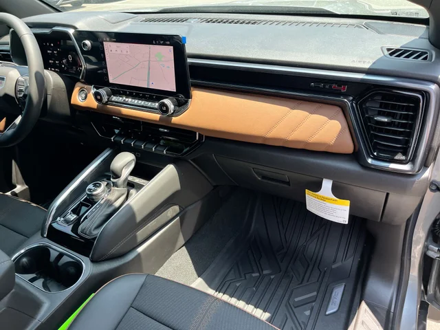 Nuevos GMC CANYON at Matthews in Liberty Buick GMC