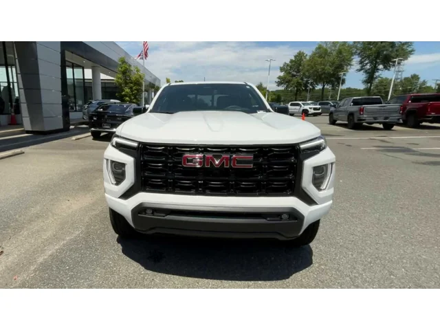 Nuevos GMC CANYON at Matthews in Liberty Buick GMC