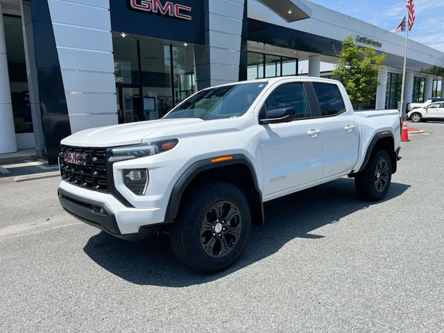 Nuevos GMC CANYON at Matthews in Liberty Buick GMC