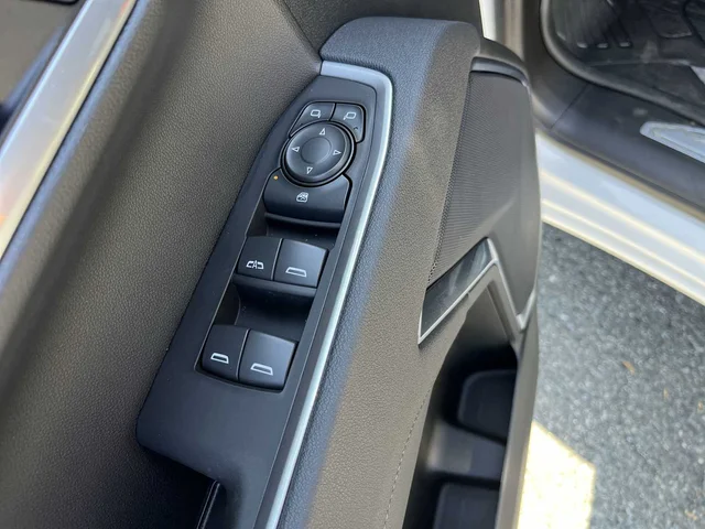 Nuevos GMC SIERRA 1500 at Matthews in Liberty Buick GMC