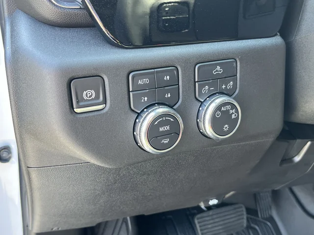 Nuevos GMC SIERRA 1500 at Matthews in Liberty Buick GMC