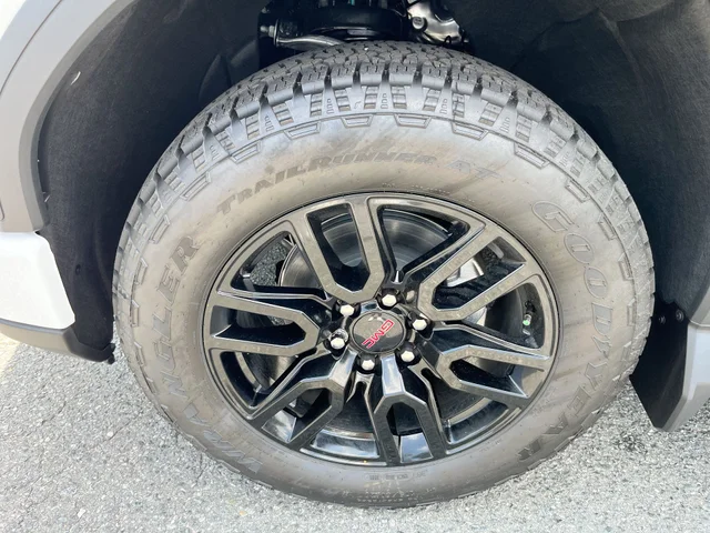 Nuevos GMC SIERRA 1500 at Matthews in Liberty Buick GMC