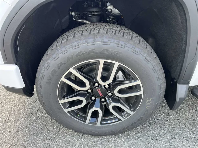 Nuevos GMC SIERRA 1500 at Matthews in Liberty Buick GMC