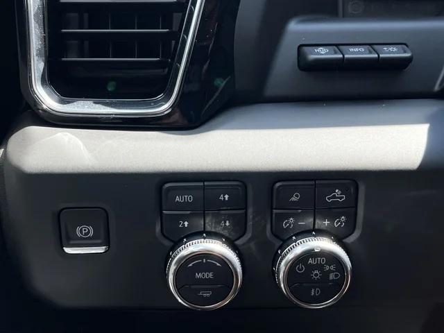 Nuevos GMC SIERRA 1500 at Matthews in Liberty Buick GMC