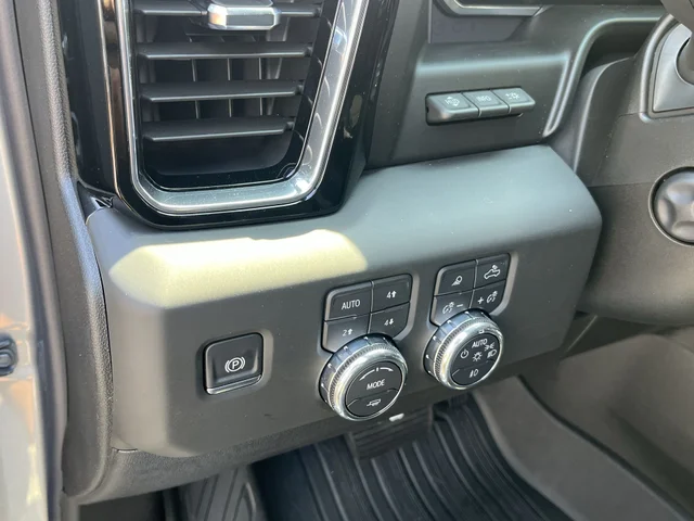 Nuevos GMC SIERRA 1500 at Matthews in Liberty Buick GMC