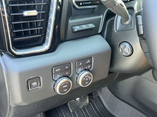 Nuevos GMC SIERRA 1500 at Matthews in Liberty Buick GMC