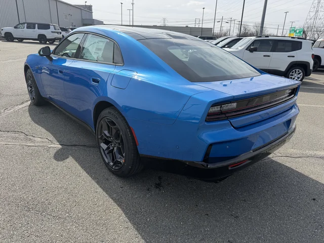 Nuevos DODGE CHARGER à Estados chez autogozo