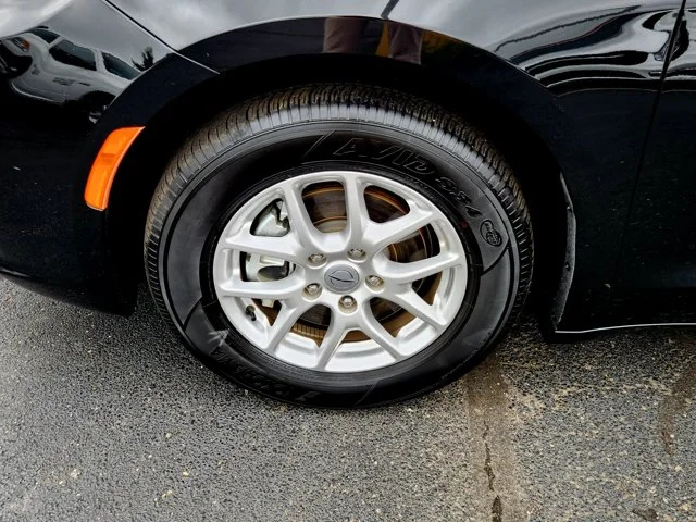 SEMINUEVOS CHRYSLER Pacifica at Columbus in Bob Caldwell Chrysler Jeep Dodge Ram