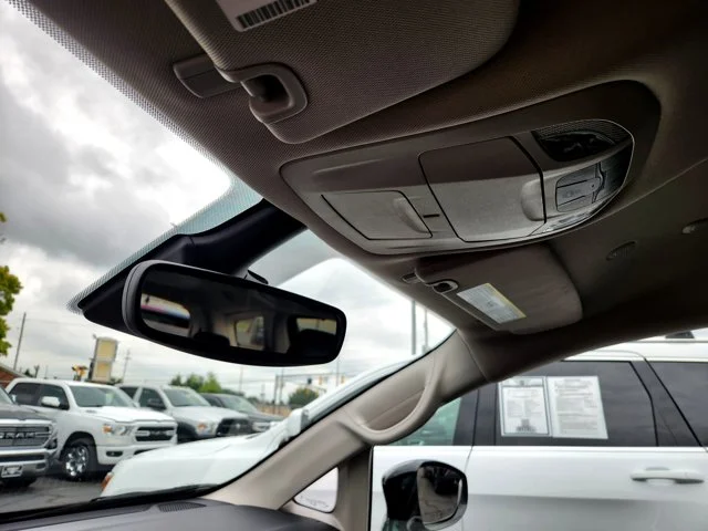 SEMINUEVOS CHRYSLER Pacifica at Columbus in Bob Caldwell Chrysler Jeep Dodge Ram
