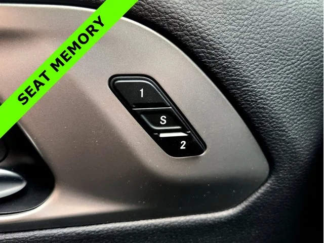 Nuevos CHRYSLER PACIFICA at Columbus in Bob Caldwell Chrysler Jeep Dodge Ram