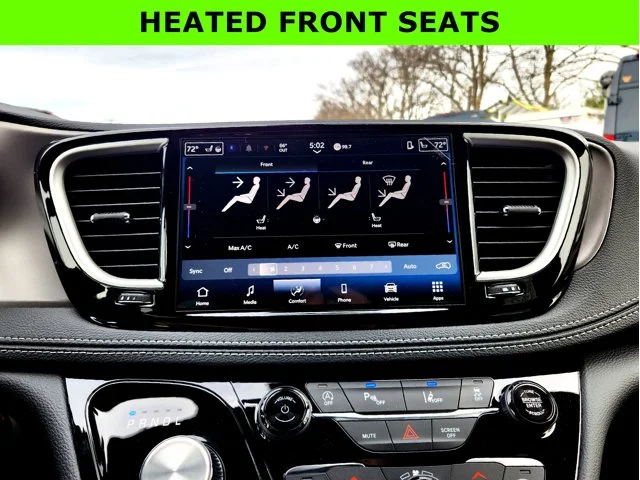 Nuevos CHRYSLER PACIFICA at Columbus in Bob Caldwell Chrysler Jeep Dodge Ram