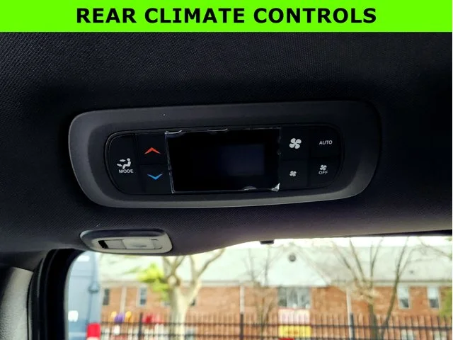 Nuevos CHRYSLER PACIFICA at Columbus in Bob Caldwell Chrysler Jeep Dodge Ram