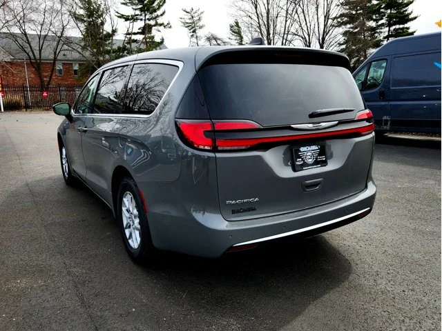 Nuevos CHRYSLER PACIFICA at Columbus in Bob Caldwell Chrysler Jeep Dodge Ram