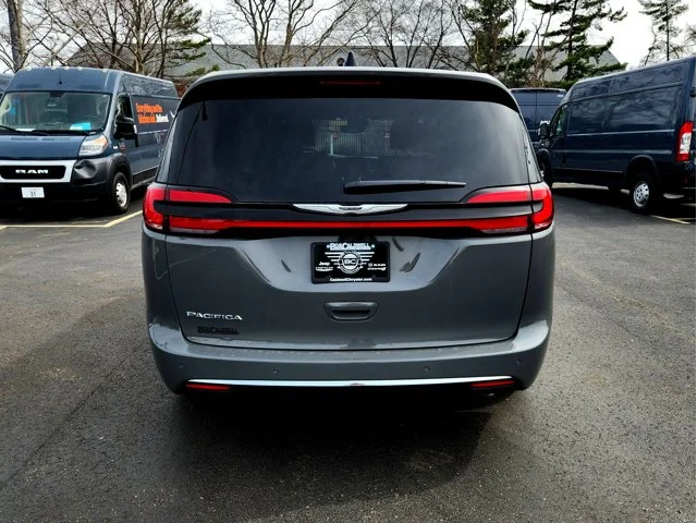 Nuevos CHRYSLER PACIFICA at Columbus in Bob Caldwell Chrysler Jeep Dodge Ram