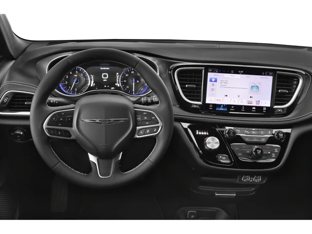 Nuevos CHRYSLER PACIFICA at Columbus in Bob Caldwell Chrysler Jeep Dodge Ram
