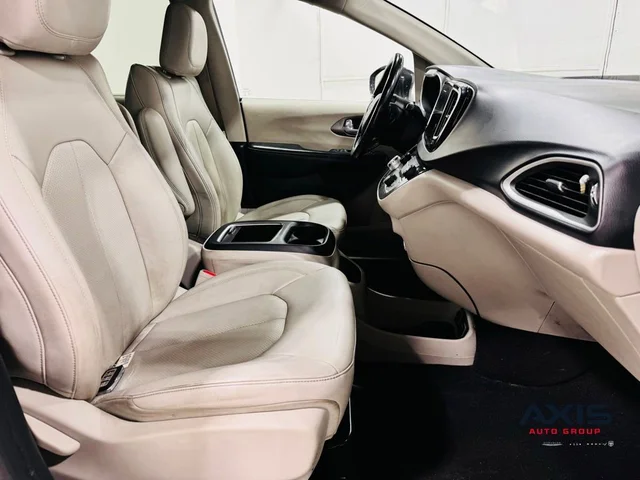 SEMINUEVOS CHRYSLER Pacifica a Estados en autogozo
